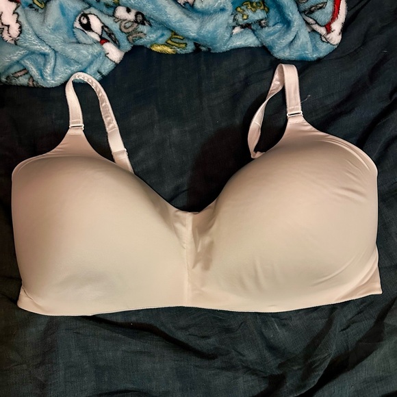 torrid Other - White Torrid Convertible Strap Wirefree Dream Bra 42G